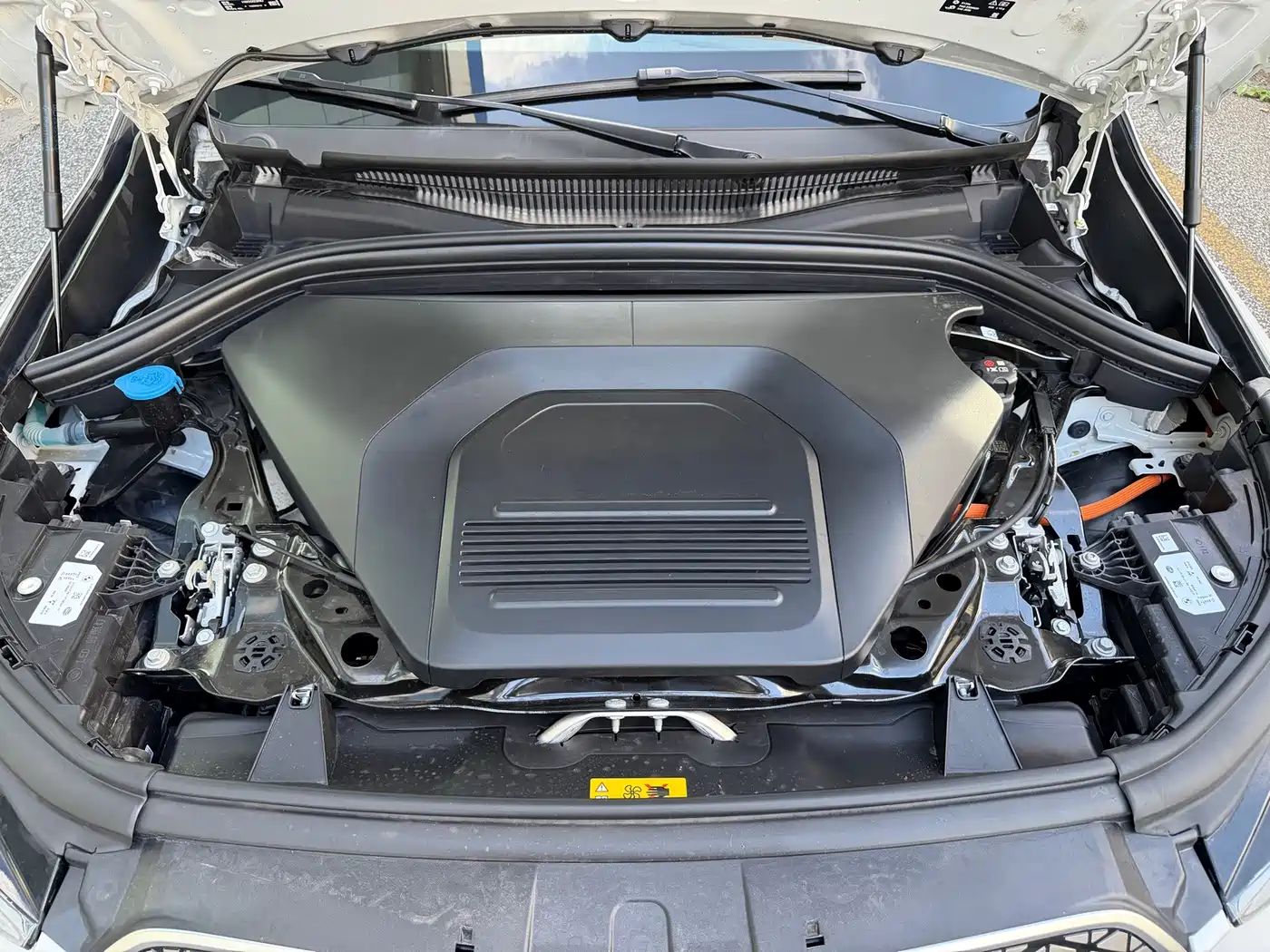 BMW iX1 2025 2025 eDrive25L M Sport Package