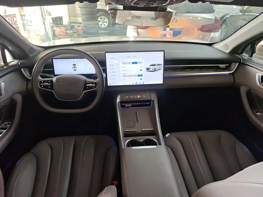 Roewe M7 DMH 2025 2025 1.5T 115km Mid-range