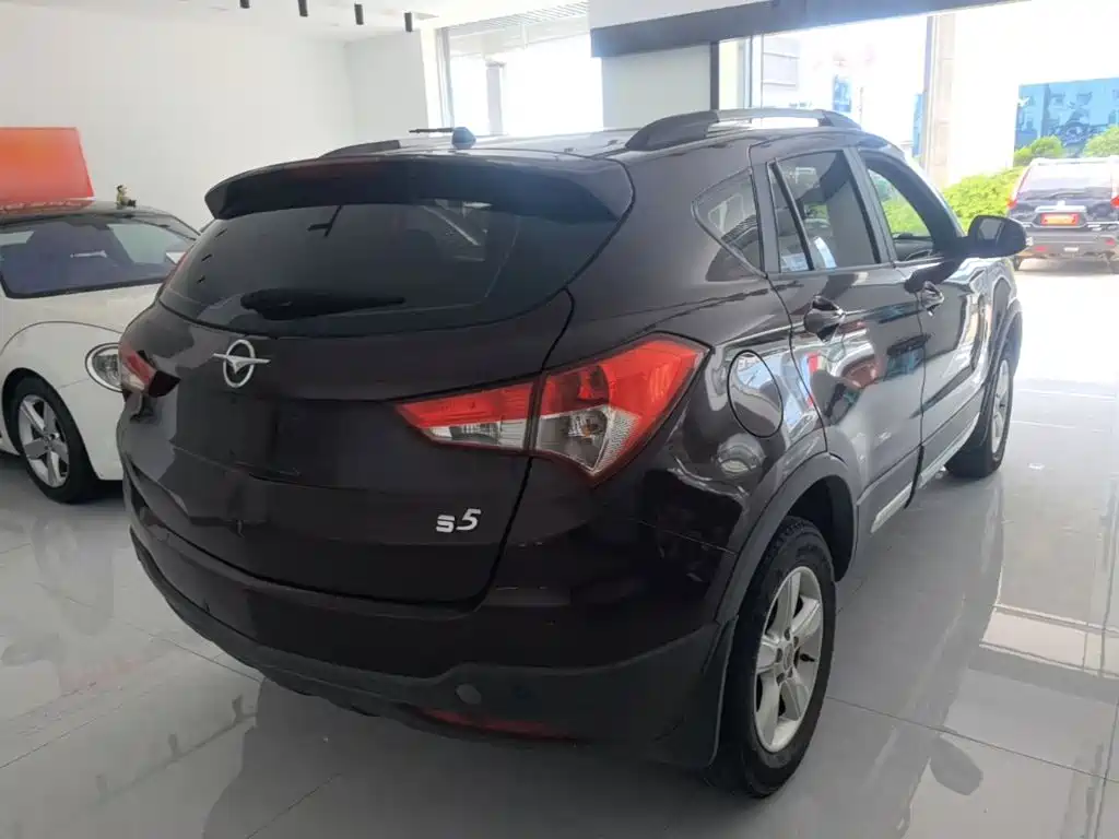 Фото 7 - Haima S5