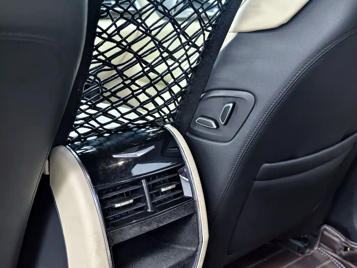 Cadillac CT6 2019 28T Fashion Model фото 16