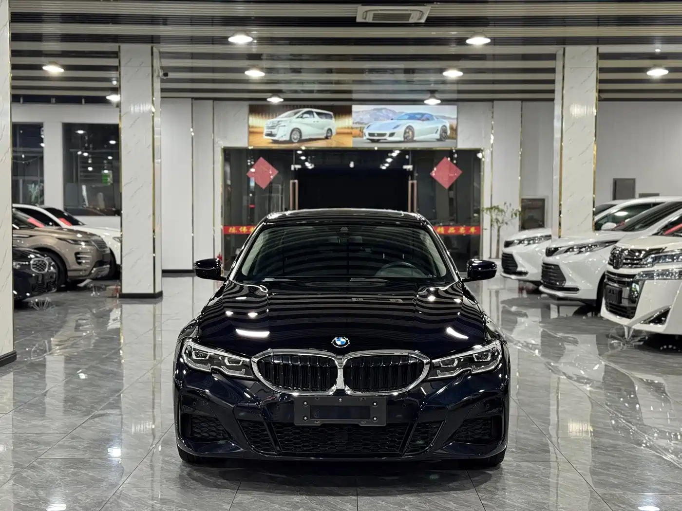 BMW 3-SERIES