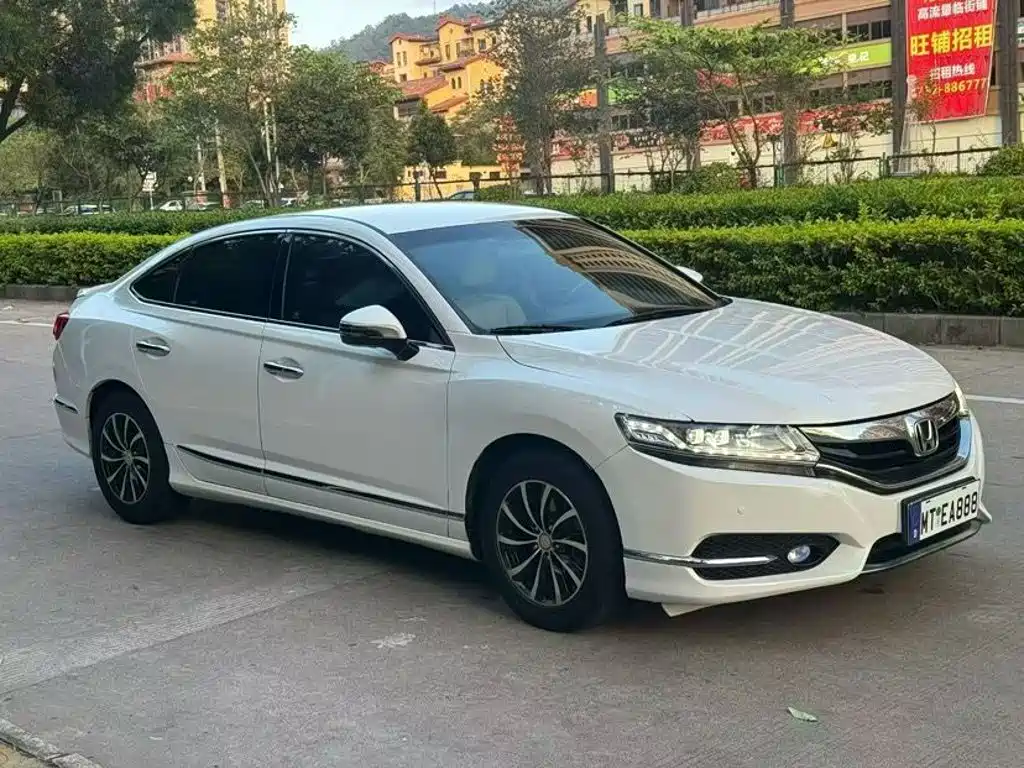 Honda Spirior 2017 2015 2.0L Luxury Edition