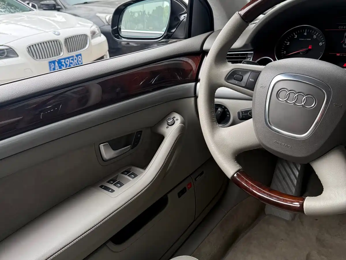 Audi A8 2006 2006 A8L 6.0 W12 quattro Flagship