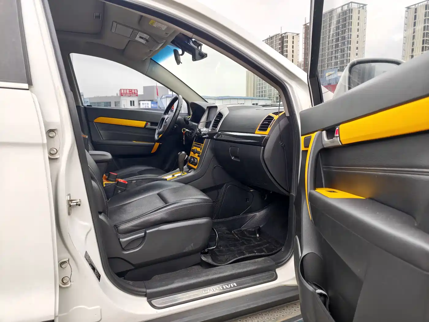 Chevrolet Captiva 2014 2014 2.4L 4WD Flagship 7-seater