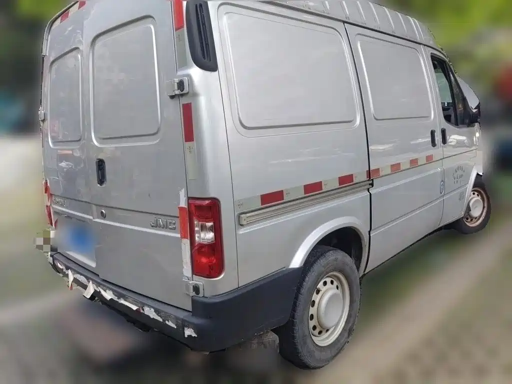 Jiangling Tesun 2020 2019 2.8T Commercial Short Wheelbase Medium Roof 3-Seater China VI JX493