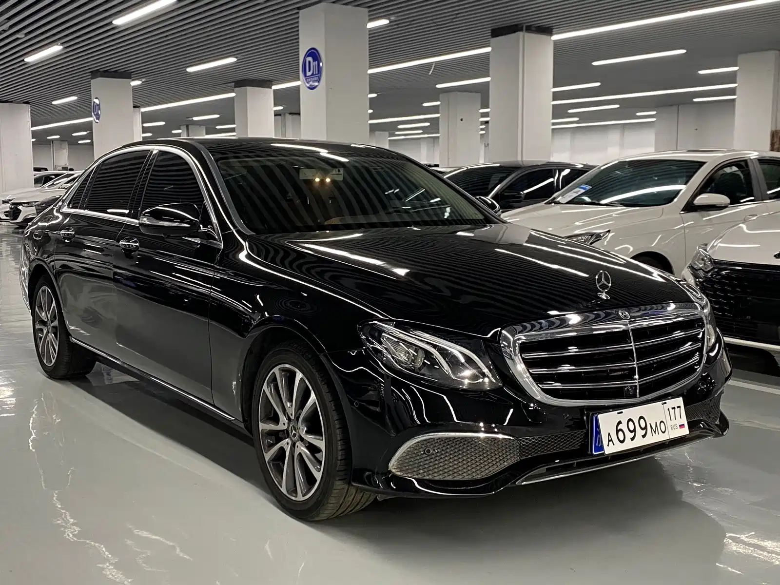 Фото 3 - Mercedes-Benz E-Class