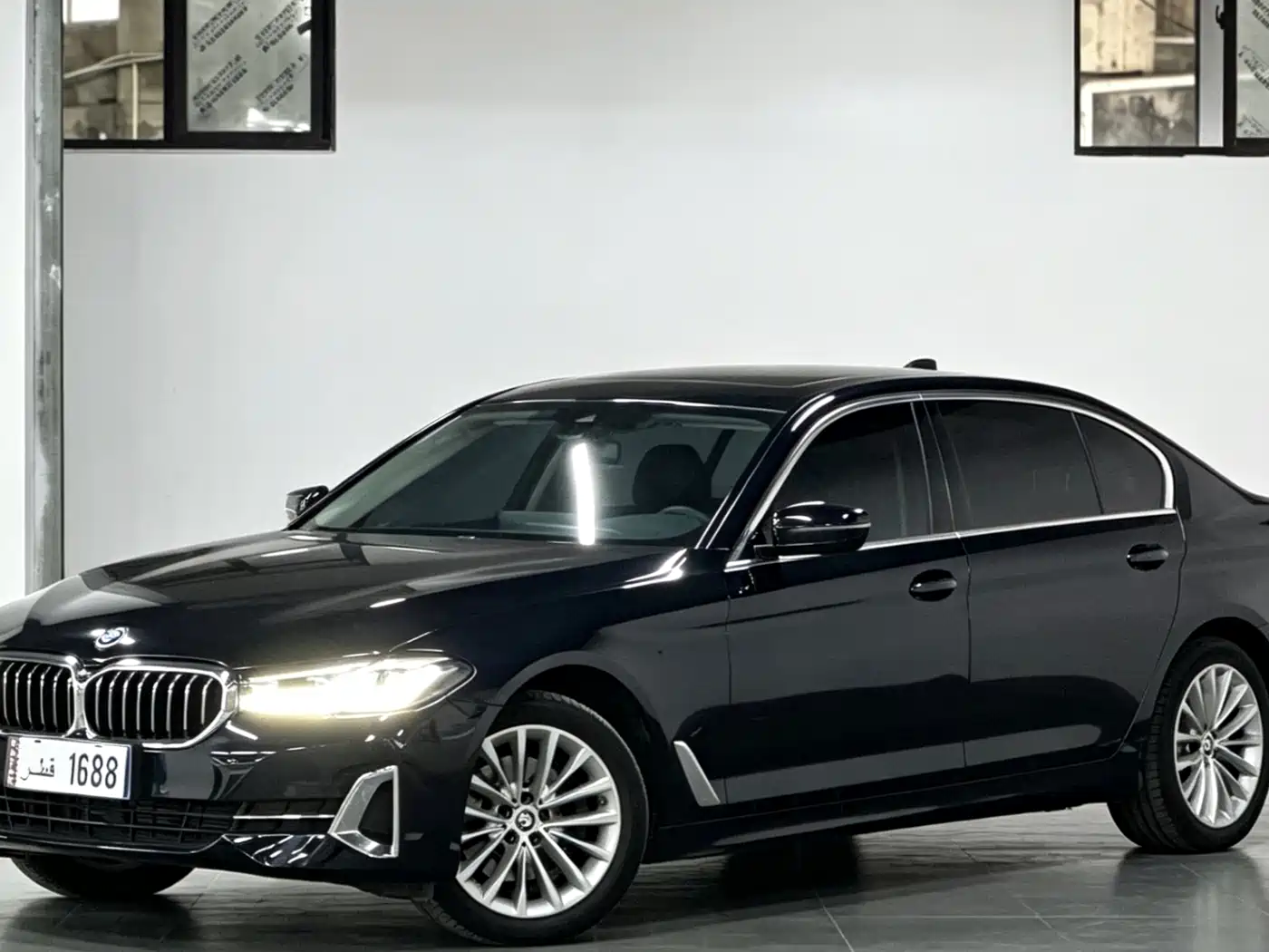 BMW 5 Series 2022 525Li Luxury Package
