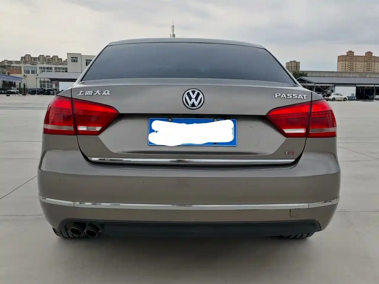Volkswagen Passat 2015 1.8TSI Automatic Prestige Edition фото 8