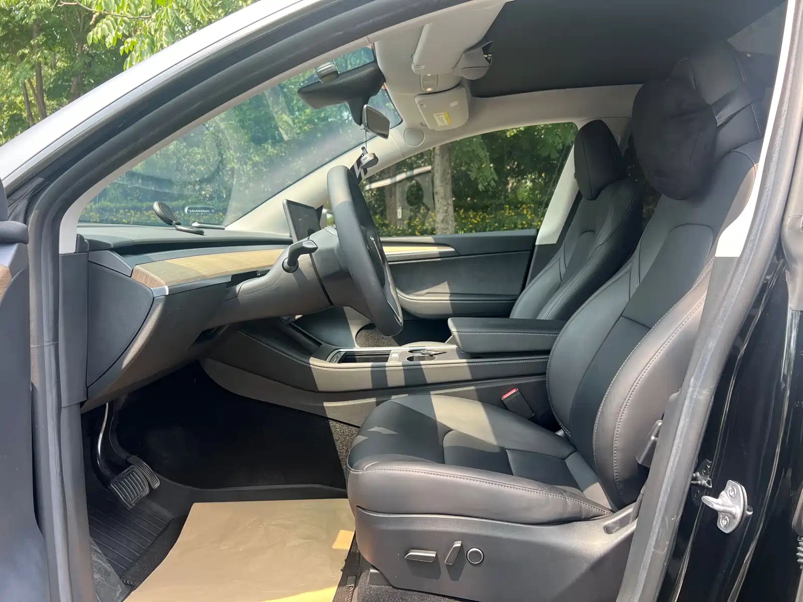 Фото 8 - Tesla Model Y