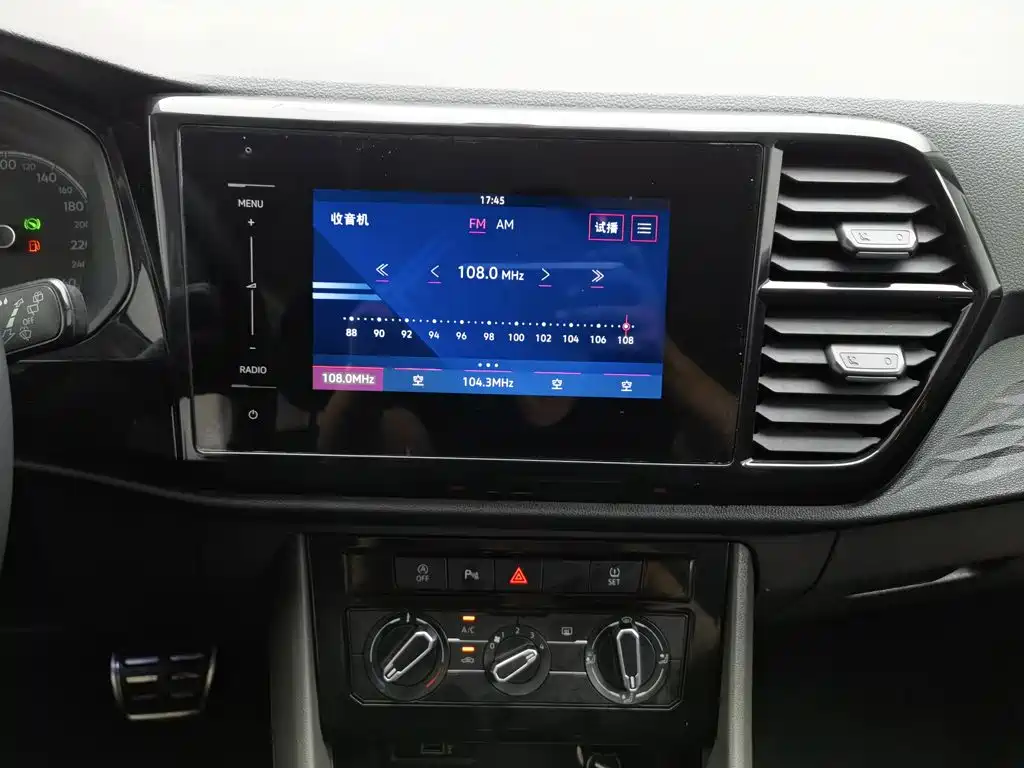 Фото 12 - Jetta VS5