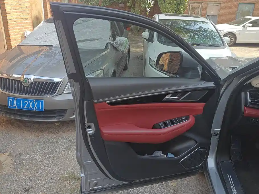 Changan CS85 COUPE 2021 2021 2.0T Automatic Premium