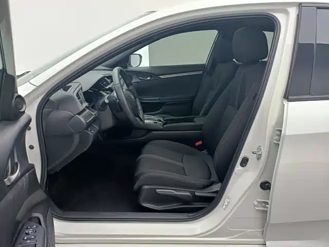 Photo 10 - Honda Civic