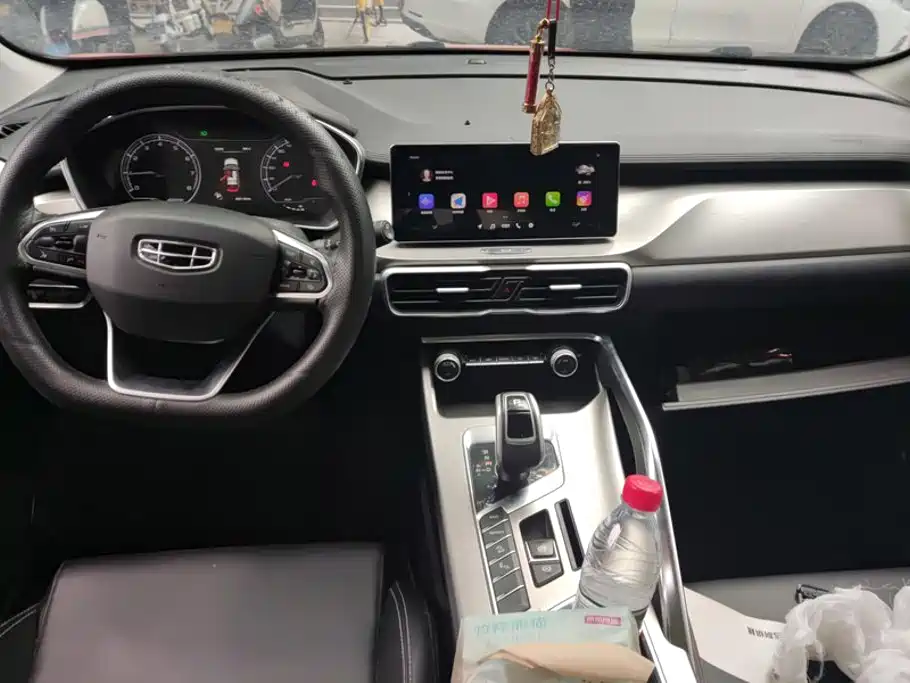 Geely Coolray 2019 2019 260T DCT Knight China VI
