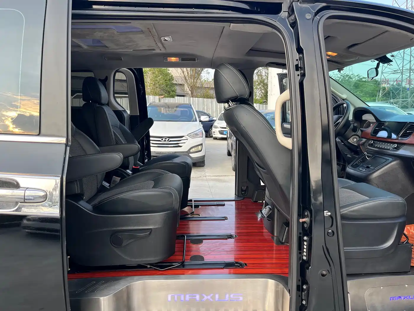 Maxus G10 2016 2016 2.0T Automatic Executive Edition