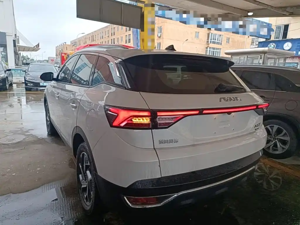 Dongfeng Aeolus Dongfeng Fengshen AX7 2021 2021 1.6T Automatic Premium Edition