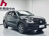 Фото 3 - Volkswagen Touareg