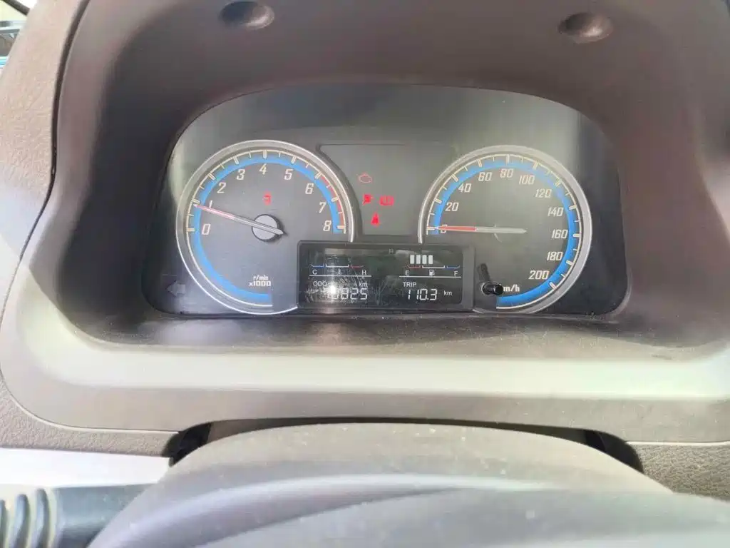 Baojun 730 2015 2014 1.5L Manual Standard 7-seater