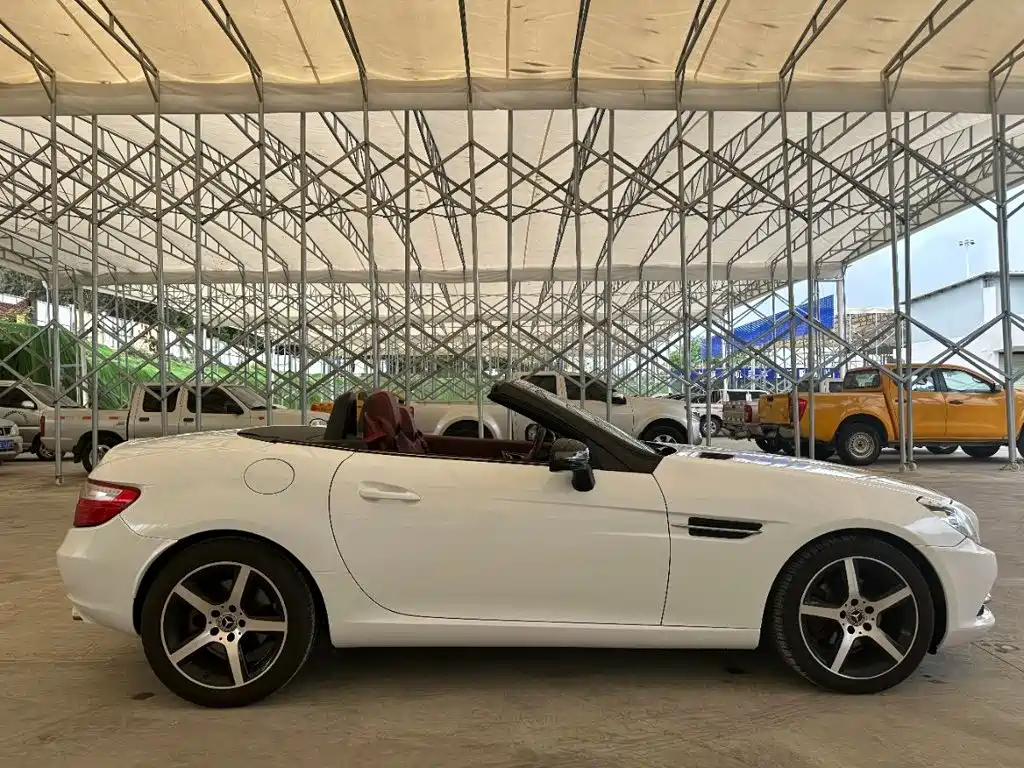 Mercedes-Benz SLK-Class 2013 2011 SLK 200 Fashion