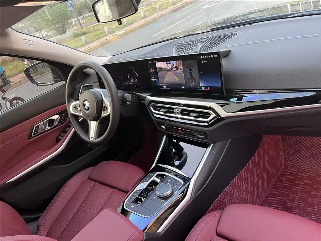 BMW 3 Series 2023 320Li M Sport Package фото 13