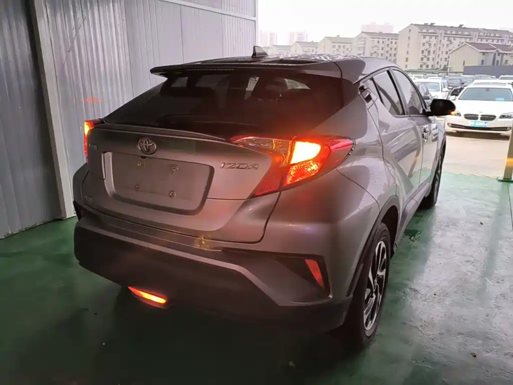 Toyota IZOA 2019 2018 2.0L Yichi Edition China V