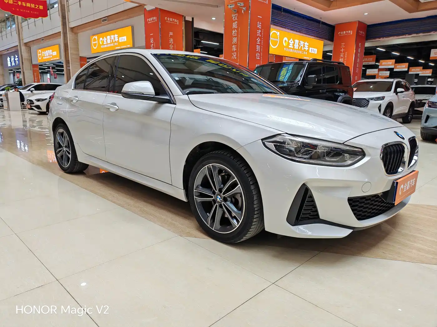 BMW 1 SERIES