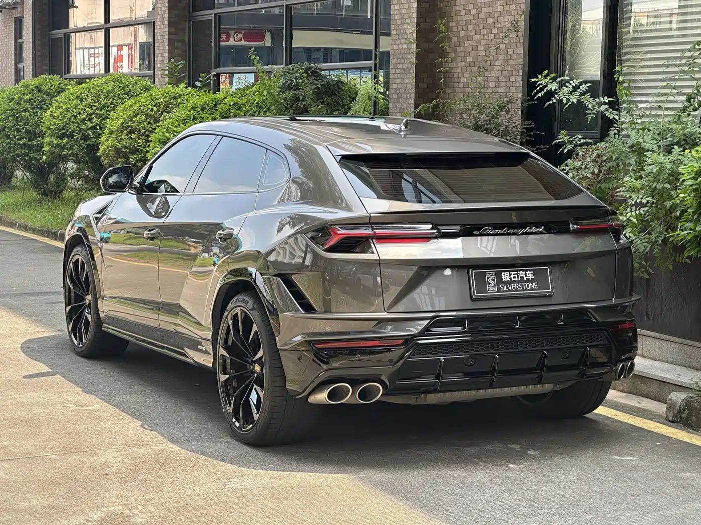 2024 Lamborghini Urus