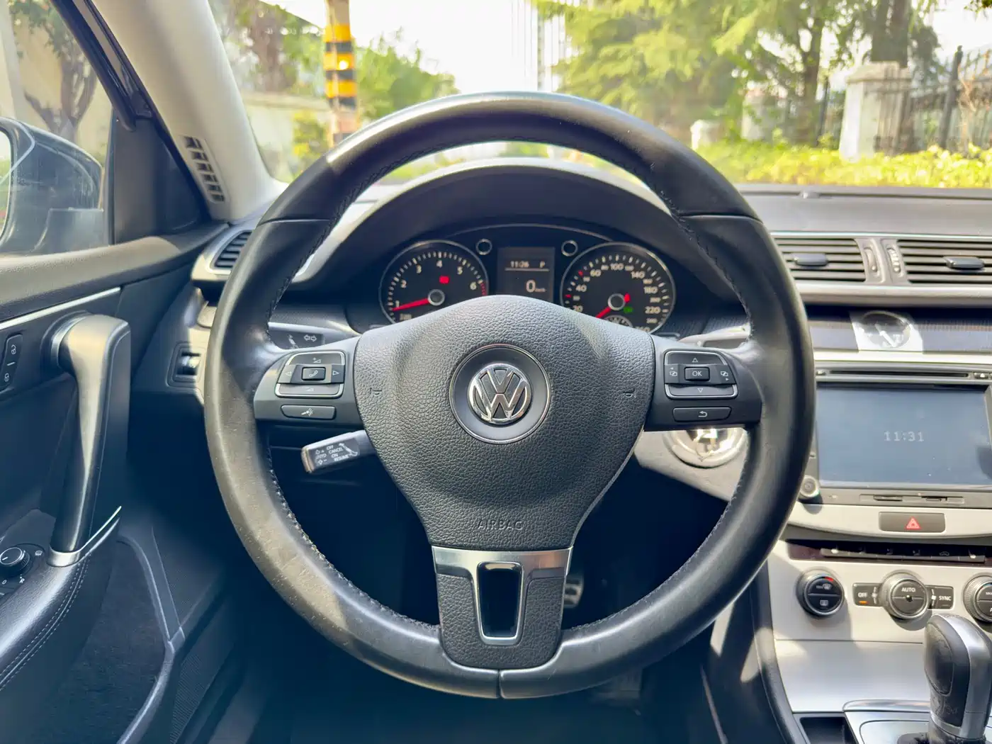 Volkswagen Magotan 2013 1.8TSI Luxury фото 11