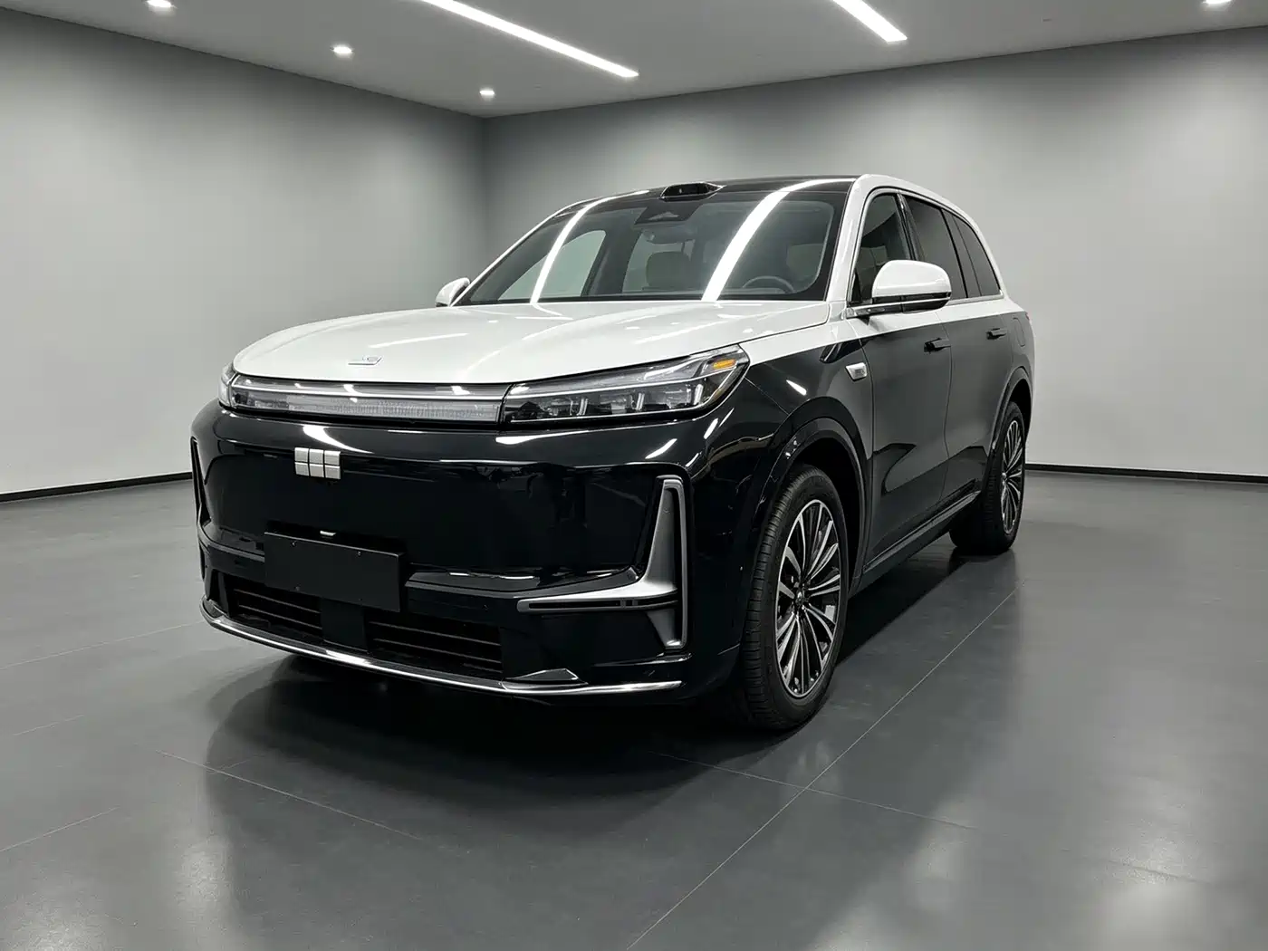 Geely Galaxy Galaxy M9 2025 — пригон из Китая