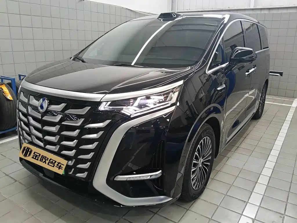 Denza D9 2026 2025 DM-i Smart Driving Edition 1020 AWD Flagship
