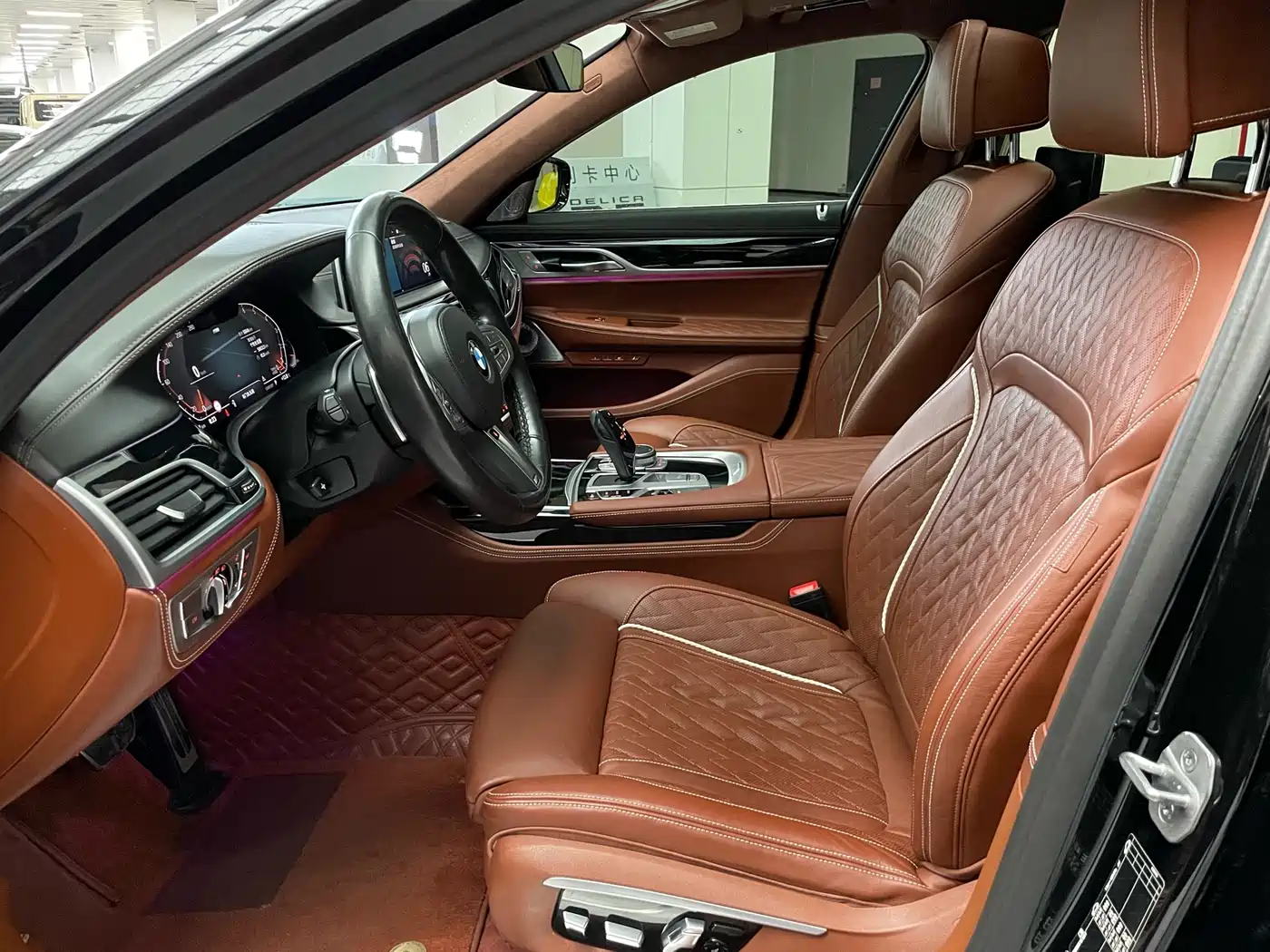 BMW 7 Series 2022 740Li xDrive Executive M Sport Package фото 8