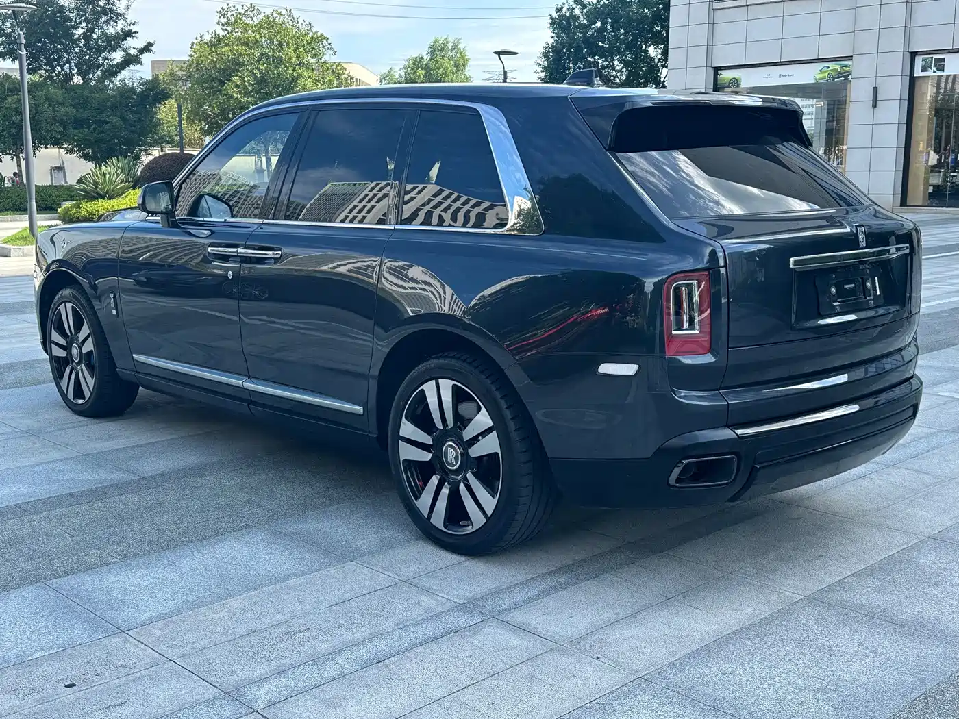 Rolls-Royce Cullinan 2019 2018 4-Seater Version