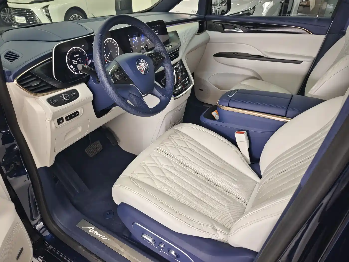 BUICK GL8