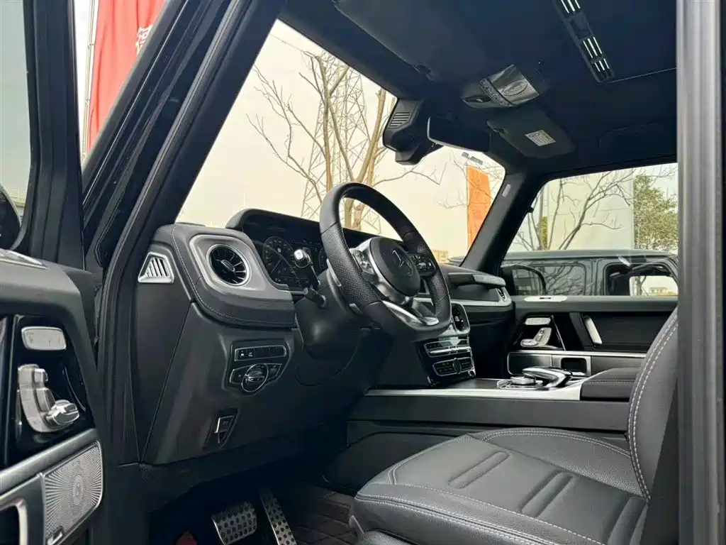 Mercedes-Benz G-Class 2024 G 350 фото 4