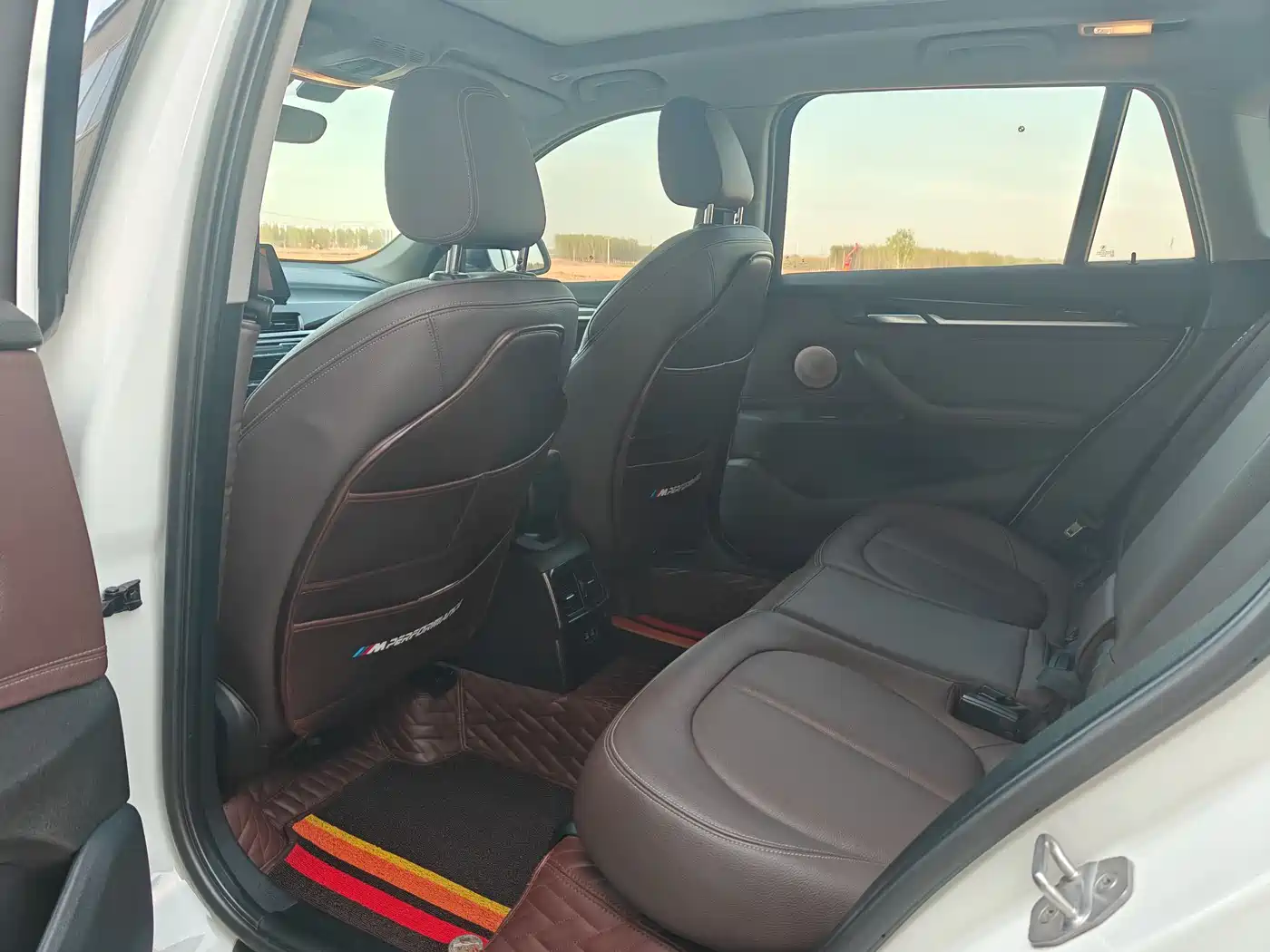 BMW X1 2020 xDrive25Li Premium Edition фото 8