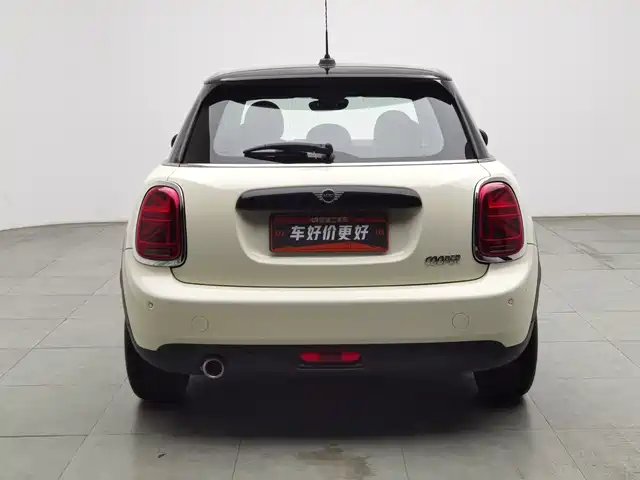 MINI 2021 1.5T COOPER Classic 5-Door — фото 4