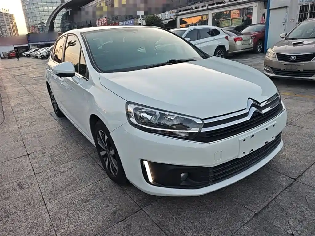 Photo 4 - Citroën C4 C-Quatre