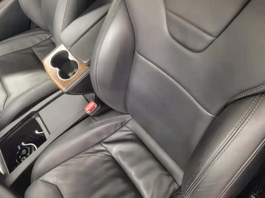 Фото 9 - Tesla Model S