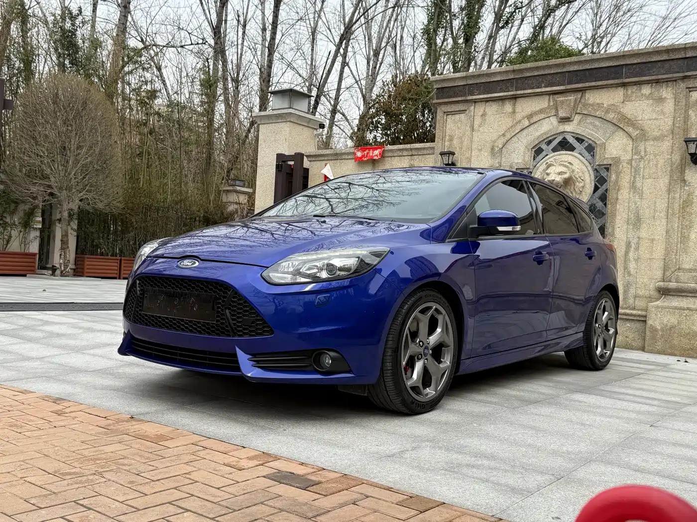 Ford Focus (Import) 2017 2013 2.0T ST Standard Edition