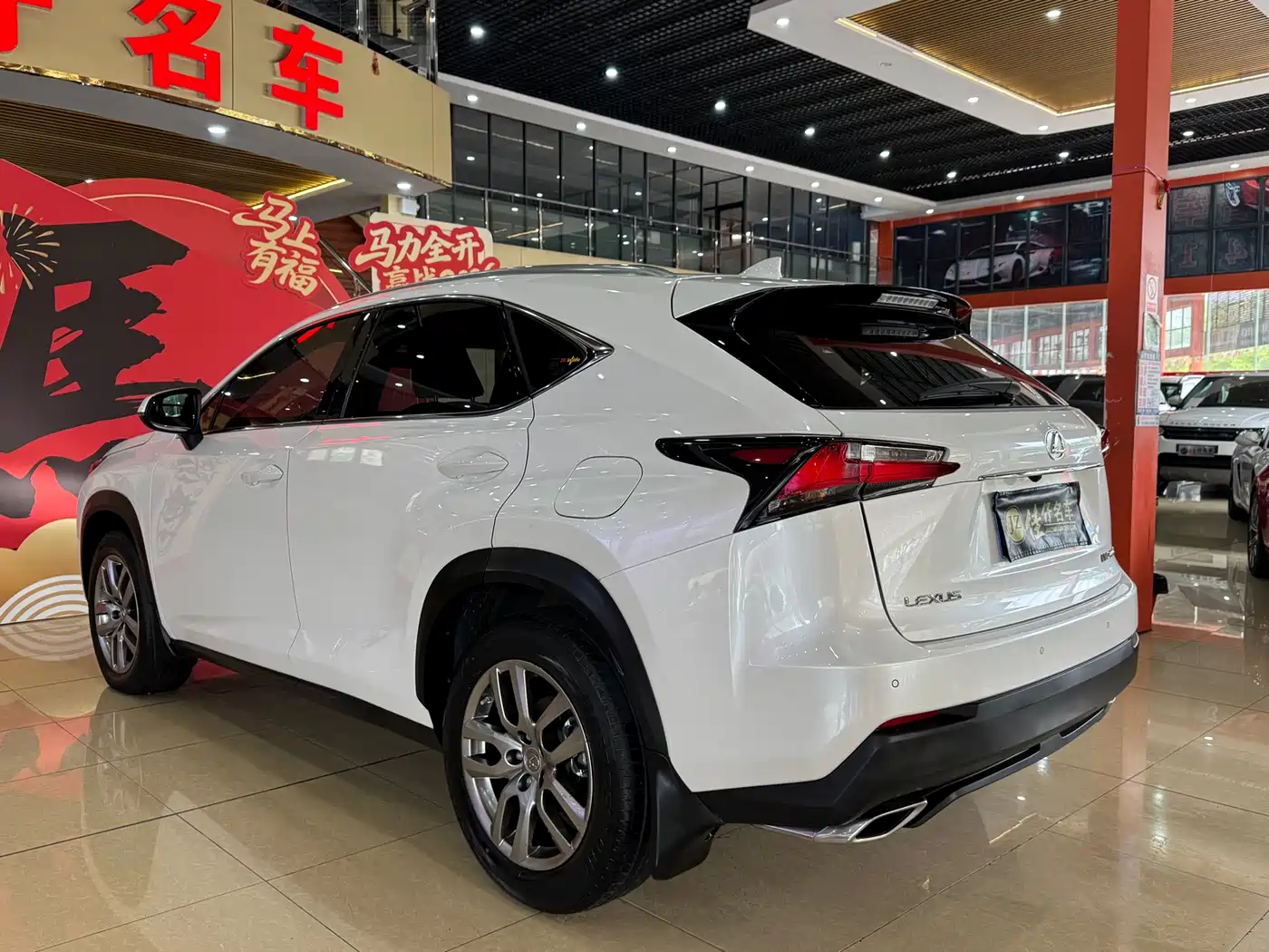 Lexus NX 2015 200t AWD F Sport фото 6