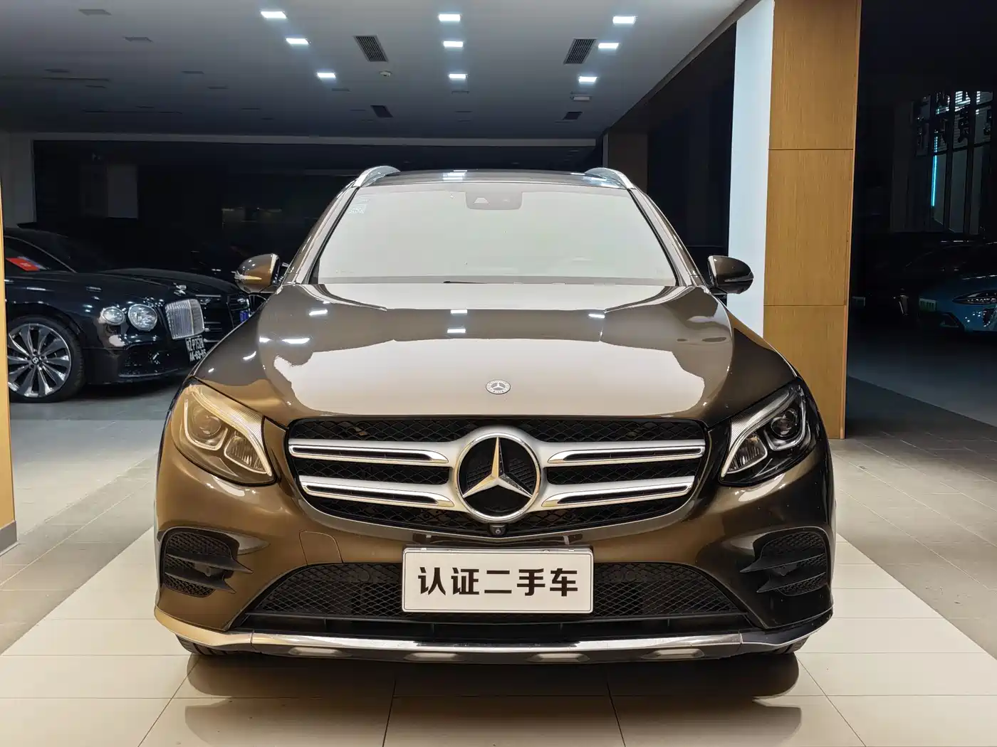 Mercedes-Benz GLC 2017 GLC 260 4MATIC Luxury фото 3