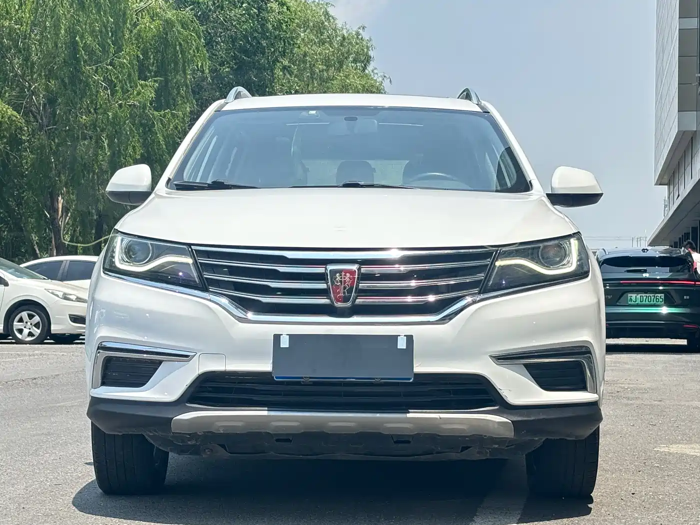Фото 2 - Roewe RX5