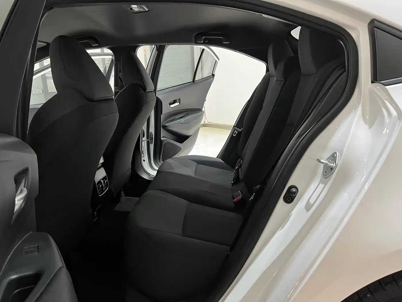 Toyota Levin 2022 Facelift TNGA 1.5L CVT Progressive Edition фото 9