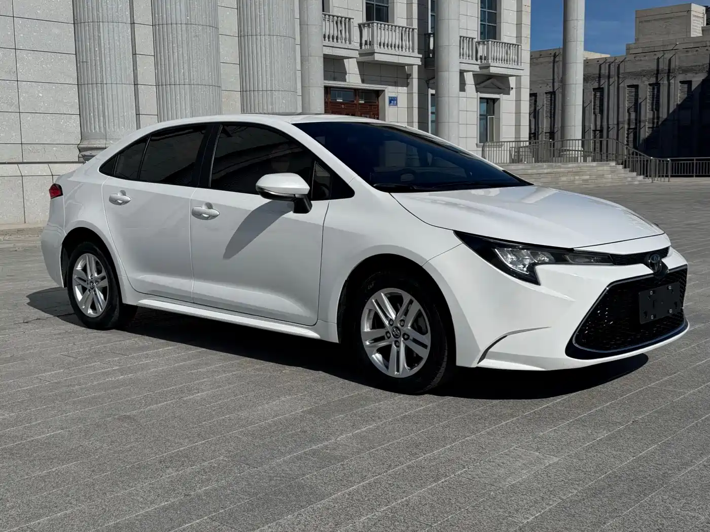 Toyota Levin 2022 185T CVT Luxury Edition фото 3