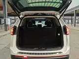 Фото 19 - Ford Edge
