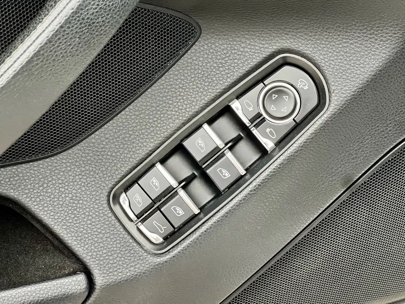 Porsche Panamera 2014 Panamera 3.0T фото 20