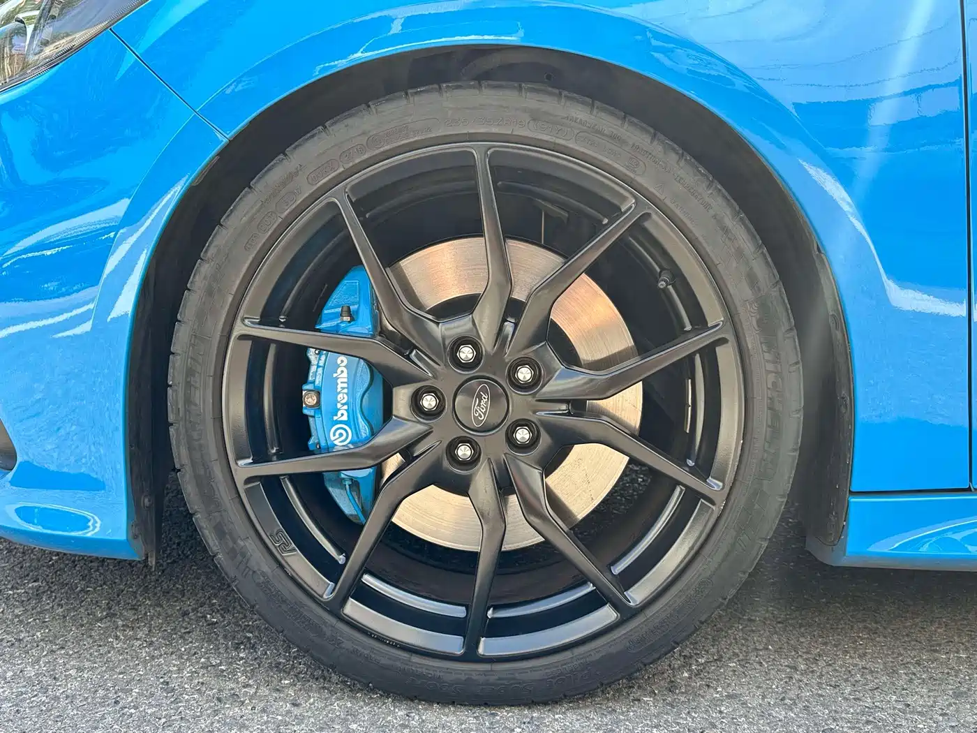 Ford Focus (Import) 2017 2016 2.3T RS Track Edition