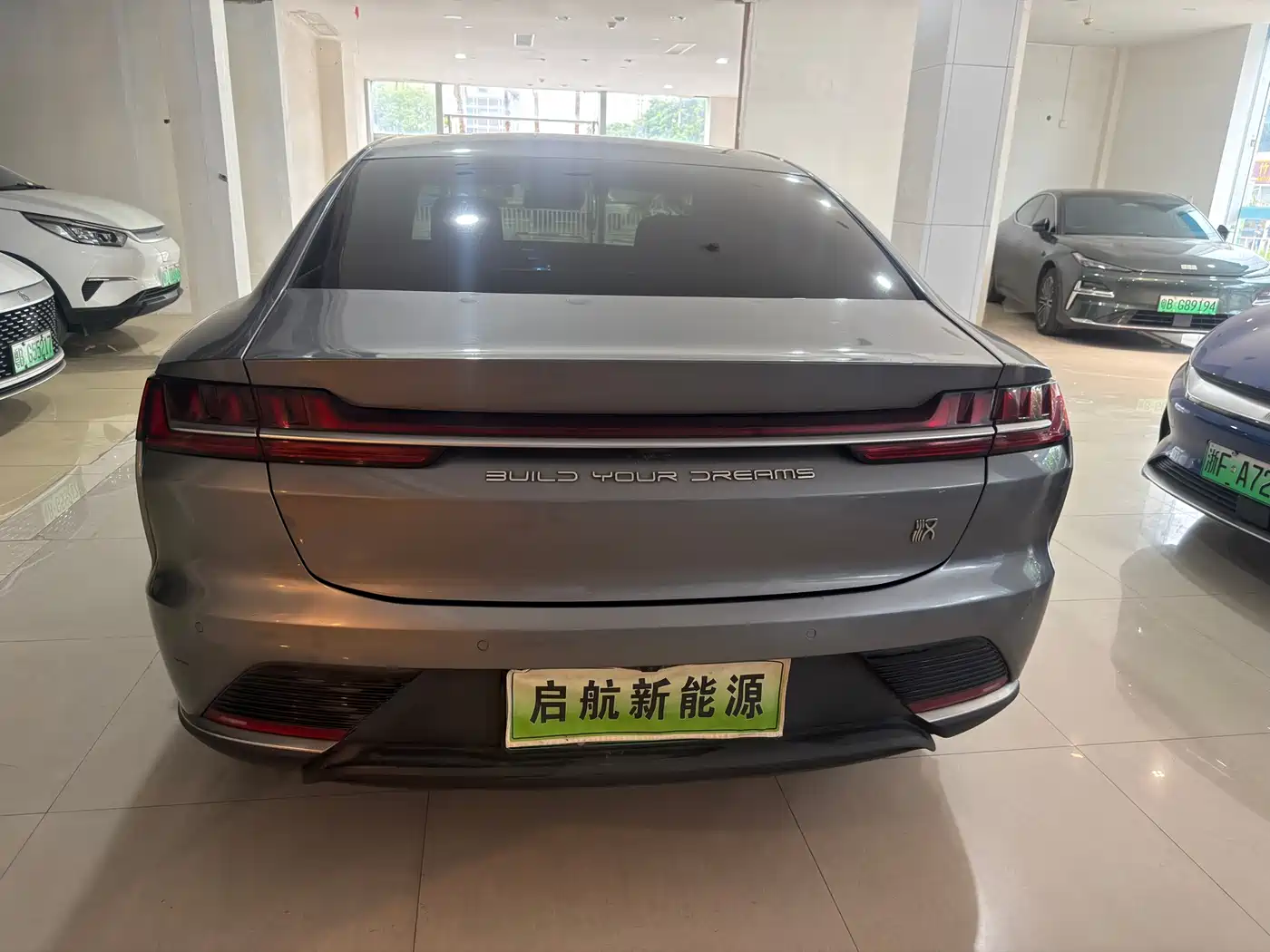 Фото 9 - BYD Han
