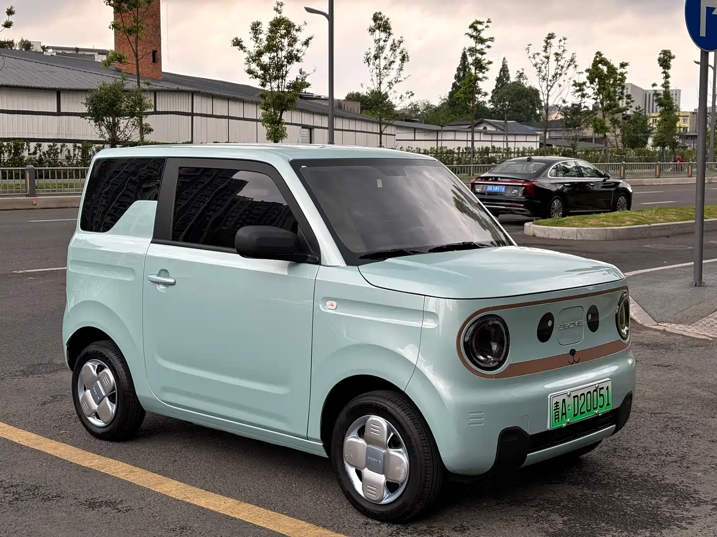 Geely Galaxy Panda 2024 Panda mini 200km Endurance Bear фото 3