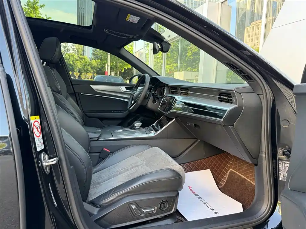 Audi A6L 2023 Facelift 45 TFSI Premium Dynamic фото 13
