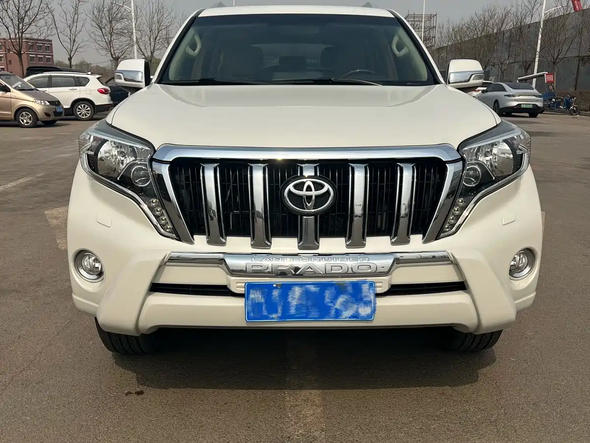 Toyota Prado (Import) 2014 2.7L Automatic Luxury фото 3